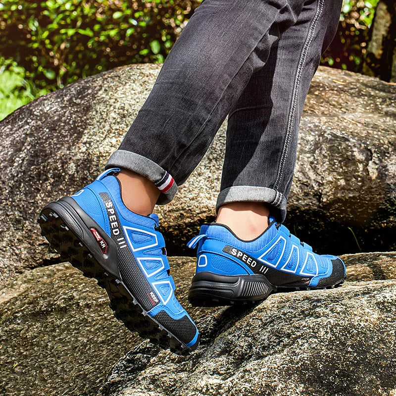 New Men's Boots Outdoor Hiking Sports Boots Men's Lightweight Comfortable And Breathable Casual Sports Shoes Size 39-47 Men's