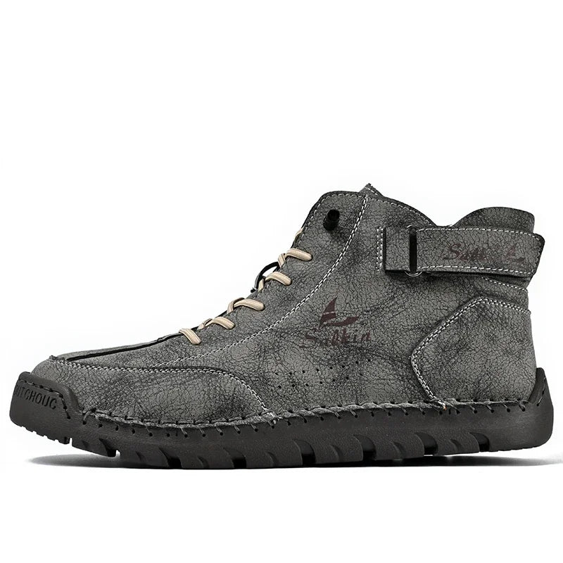 New 2024 Autumn Handmade Leather Men Boots Design Sneakers Man Breathable Casual Leather Shoes Men Ankle Boots Outdoor Boats