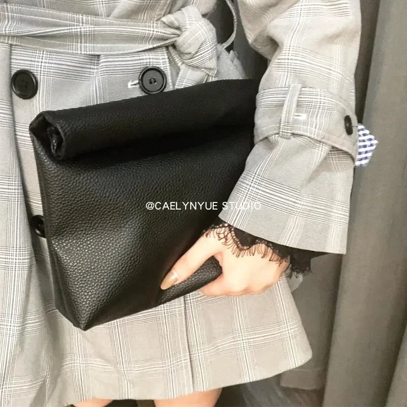 Simple Black Dull Handbag Rolled Edges Large Capacity Soft Texture Women's Casual Clutch Bag Vintage Artistic Style