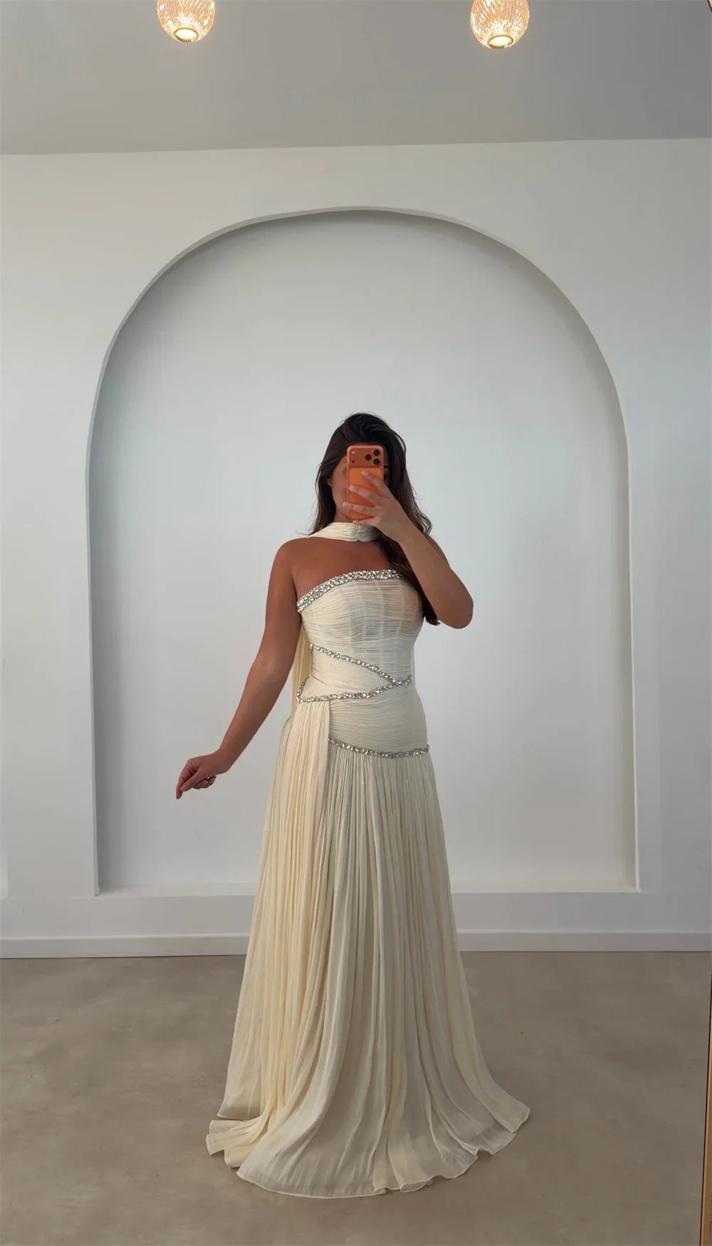 Custom Halter Neck A-Line Evening Dress Crystal Chiffon Prom Dresses Pleated Vestidos De Noche Elegant Formal Evening