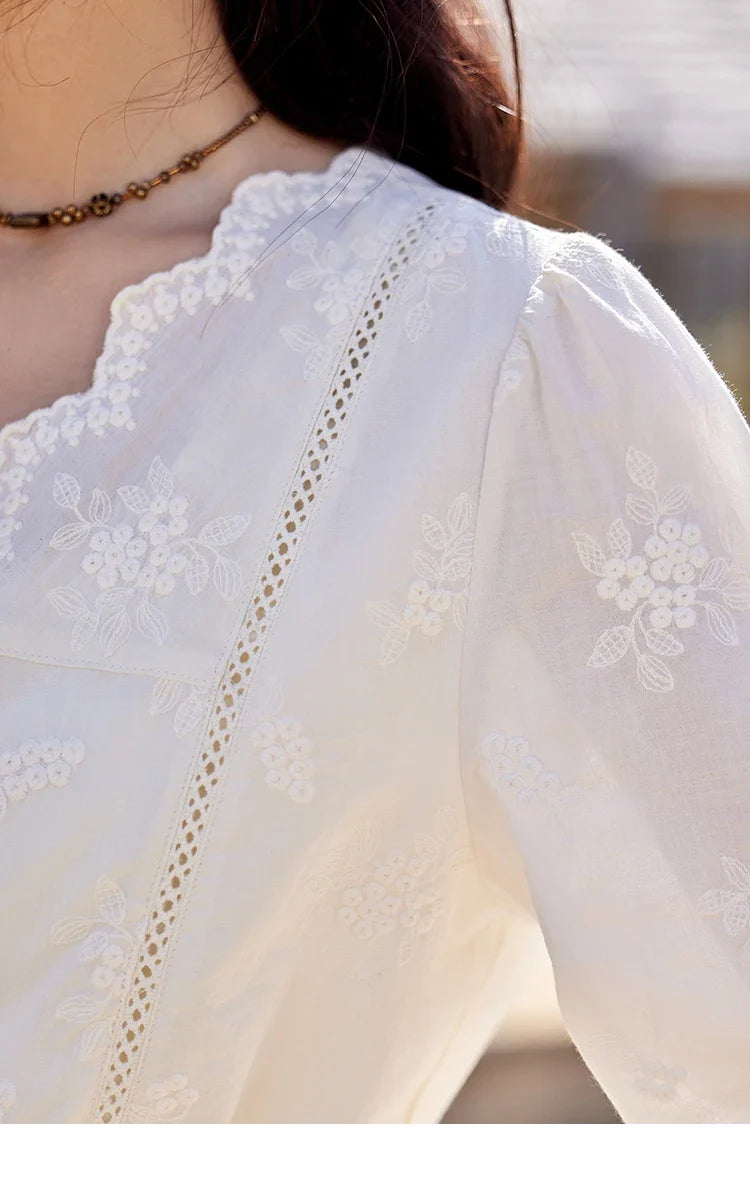 Embroidered Blouse Women 2025 Spring New French Elegant Apricot Lace Premium Drawstring Design V Neck Tops MXE11X1708