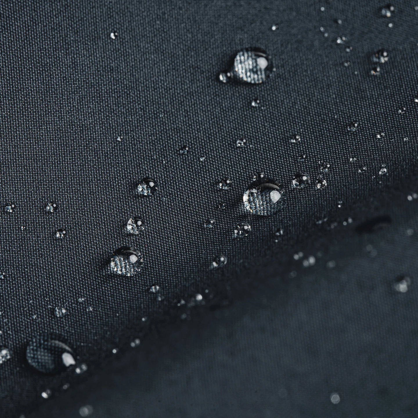 Men's Vintage Commuter Trench Coat Mid-Length Water-Repellent Overcoat Blue Lapel Back Vent Windbreak for Spring Fall