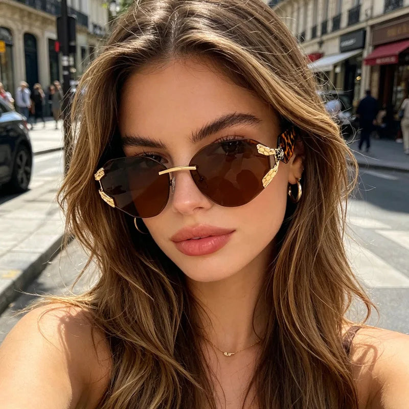 2026 Snake Head Decor Rimless Sunglasses Women's UV400 Protection Shades Wide Temple Gradient Sun Glasses for Street & Driving