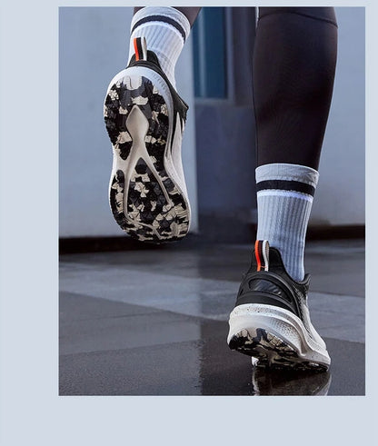 7.0 Men Running Shoes Anti Splash Rainproof Technology Non-Slip Cushioning Rebound Male Sneakers 672432239