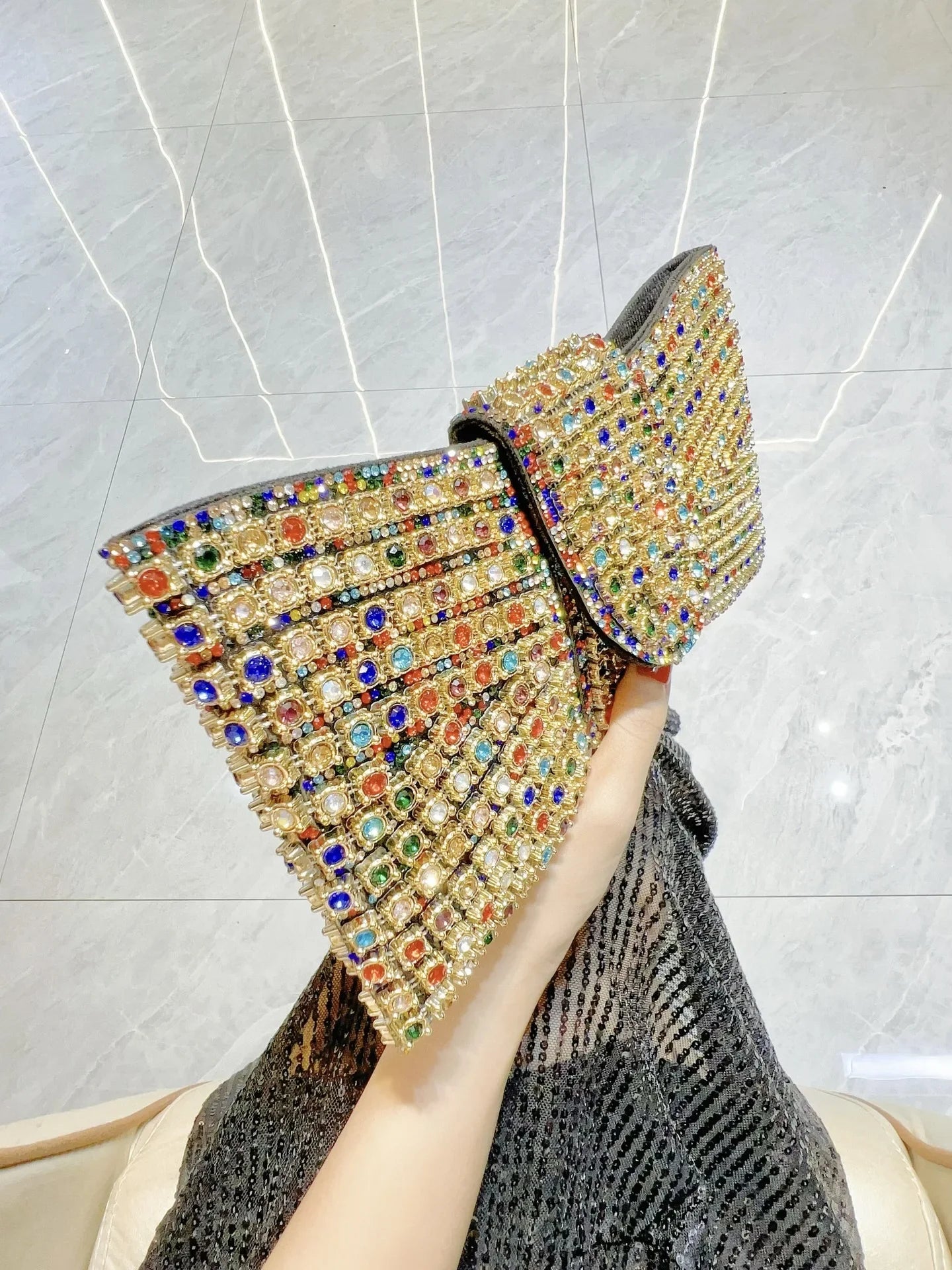 2025 Luxury Bow Design Sequin Dinner Clutches Metal Chain Shoulder Bag Wedding Reception Storage Bag Haute Banquets Evening Bags