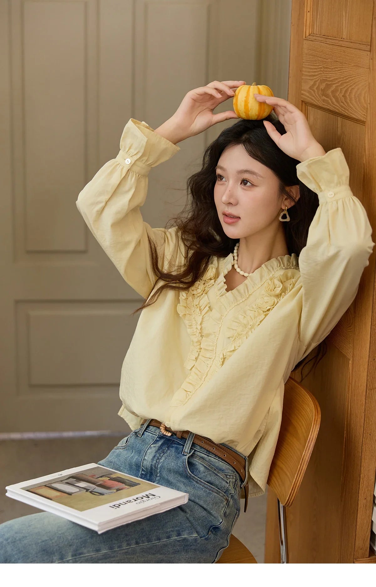 Hand Sewn Rose Blouse for Women Autumn 2025 V-neck  Edible Tree Fungus Edge Tops Sweet Lantern Sleeves Blouses MXE44X2470
