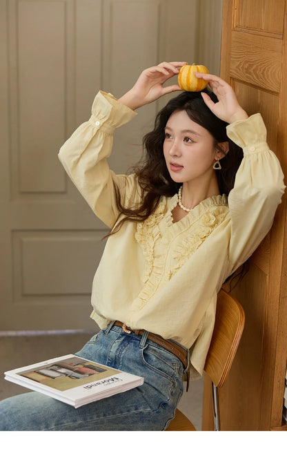 Hand Sewn Rose Blouse for Women Autumn 2025 V-neck  Edible Tree Fungus Edge Tops Sweet Lantern Sleeves Blouses MXE44X2470