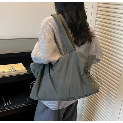 Fashion Winter Women Shoulder Bag Large Simple Shopping Commuting Bag Simple and Practical Textured Casual Versatile Tote Bag