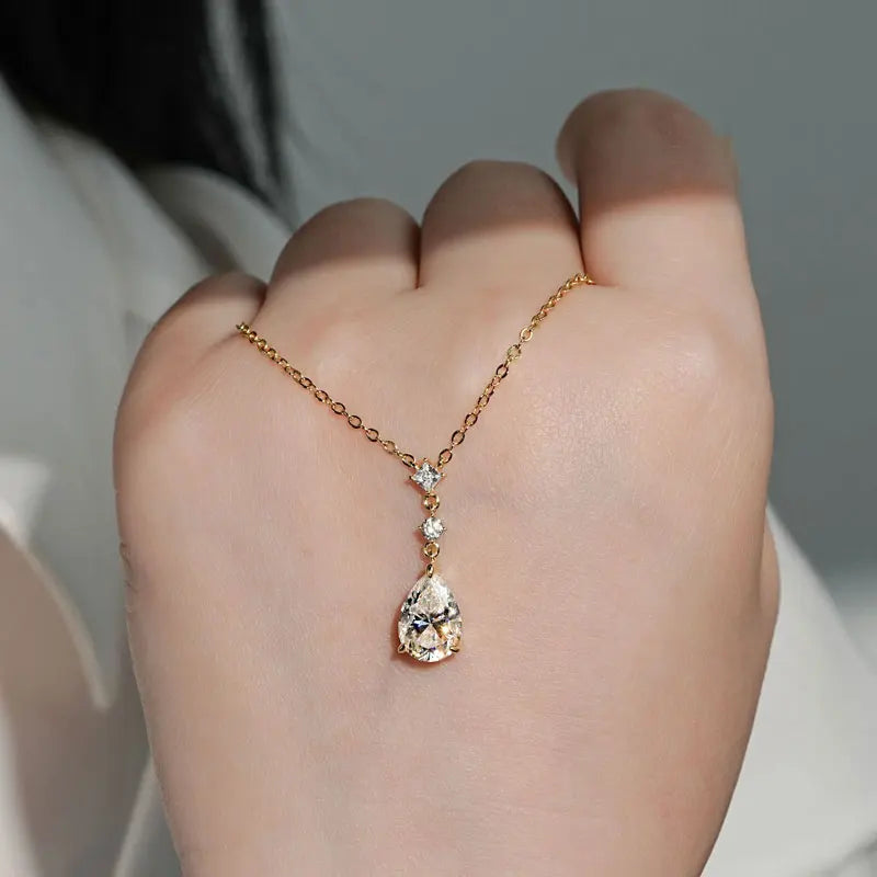 Exquisite 7x10mm Pear Cut Moissanite Pendant Necklace With Certificate for Women 925 Sterling Silver Chains Jewerly Gift