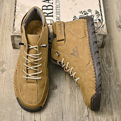 New 2024 Autumn Handmade Leather Men Boots Design Sneakers Man Breathable Casual Leather Shoes Men Ankle Boots Outdoor Boats
