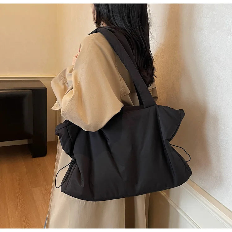 Fashion Winter Women Shoulder Bag Large Simple Shopping Commuting Bag Simple and Practical Textured Casual Versatile Tote Bag