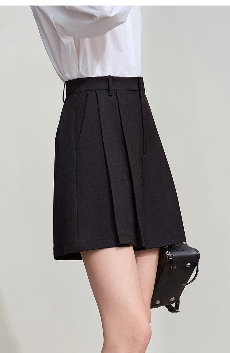 Minimalist Casual Shorts For Women 2025 Autumn Preppy Style Loose Black Shorts Office Lady Luxury Shorts Daily 12523085