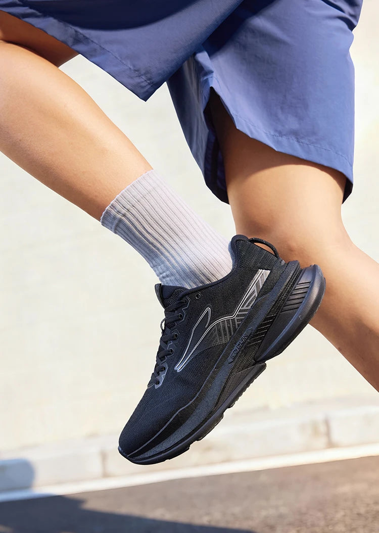 6.0 Men Running Shoes New Mesh Soft Breathable Rebound Shock-absorber Stable Versatile Male Sneaker 672612202