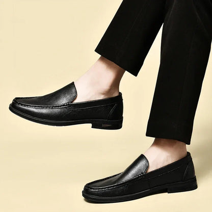 Leather Men Footwear Slip on Office Man Formal Shoes Wedding Party Men Dress Shoes Breath Driving Lazy Loafers
