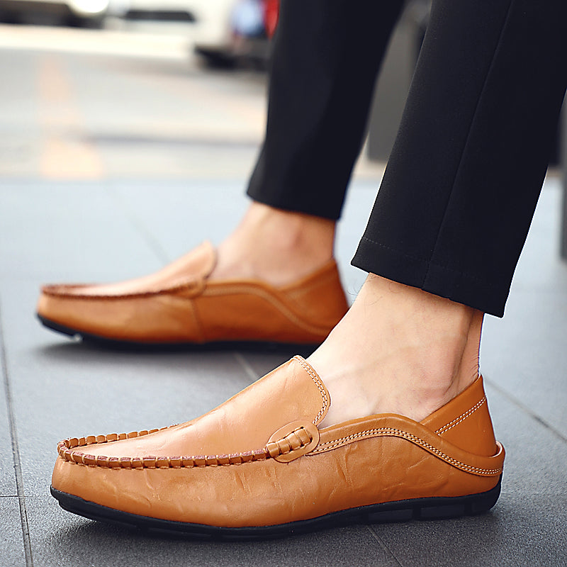Summer Men Casual Shoes Leather Moccasins Breathable Slip on Boat Shoes Italian Luxury Brand Mens Driving Loafers Size 37-47