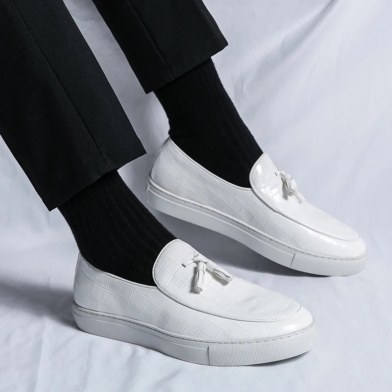 Zapatos De Hombre Loafers Men's Tassel Slip-On Comfortable Men Leather Shoes Casual Shoes Fashion Oxford Shoes Large Size 38-47