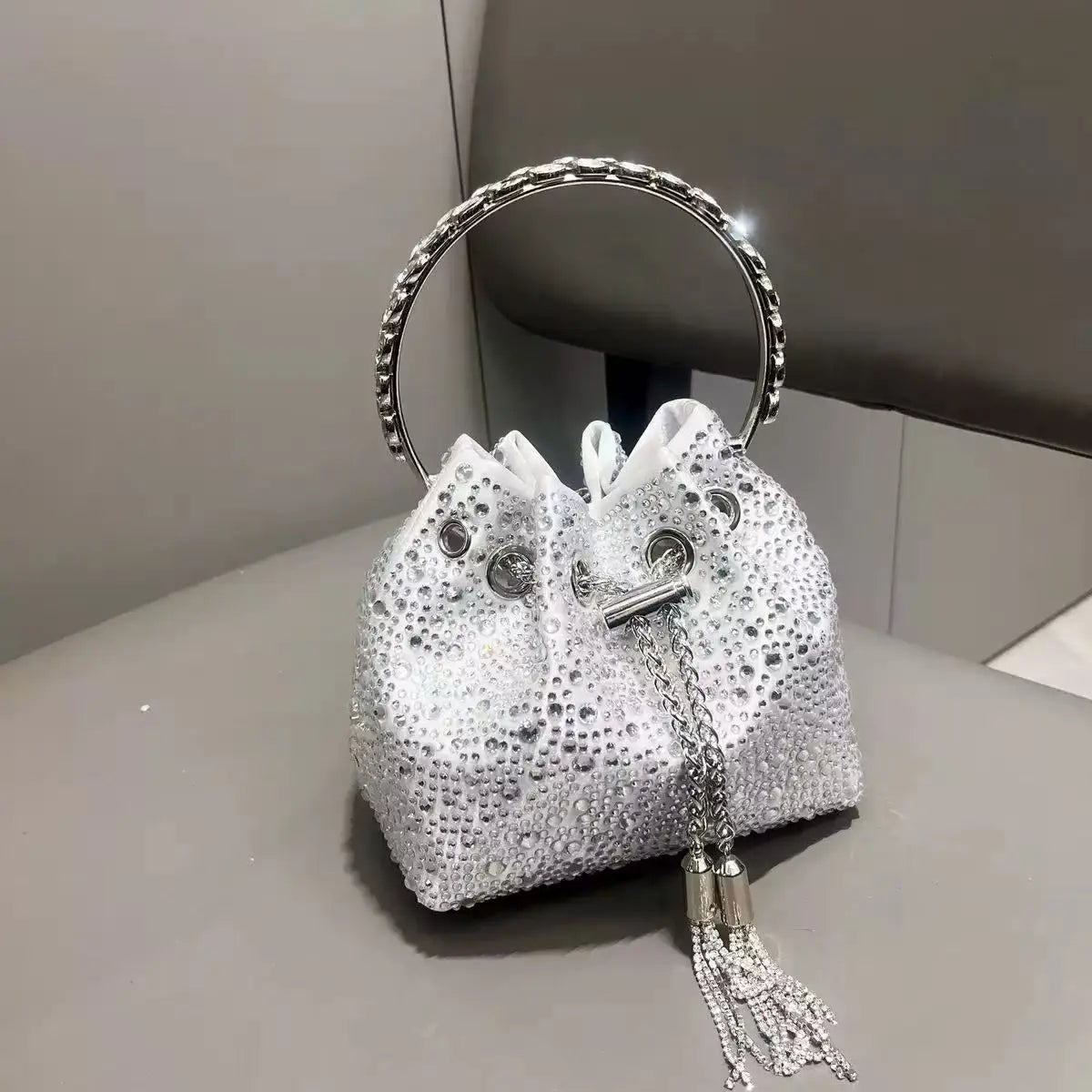 Luxury Designer Women Handbag Glitter Diamond Banquet Bag Satin Bucket Bag Wedding Party Clutch Purse Exquisite Evening Bag