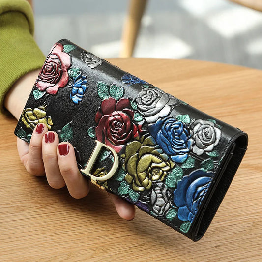 2025 New Genuine Leather Purse Wallet Female 3D Embossing Ladies Personality Retro Long Clutch Wallet Women Purse Coin Holders
