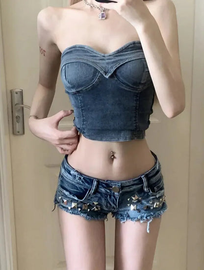 Sexy Mini Women's Denim Shorts American Retro Y2K Rivet Decorate Skinny Short Jeans Female Korean Low-Waisted Streetwear Shorts