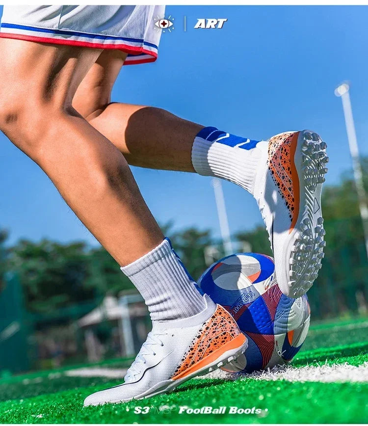 New Men Professional Football Boots Grass Soccer Shoes Outdoor Sport Non-Slip Training Shoes Match Sneakers Ultralight Unisex