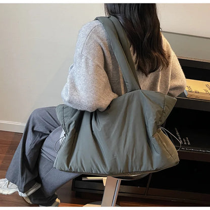 Fashion Winter Women Shoulder Bag Large Simple Shopping Commuting Bag Simple and Practical Textured Casual Versatile Tote Bag