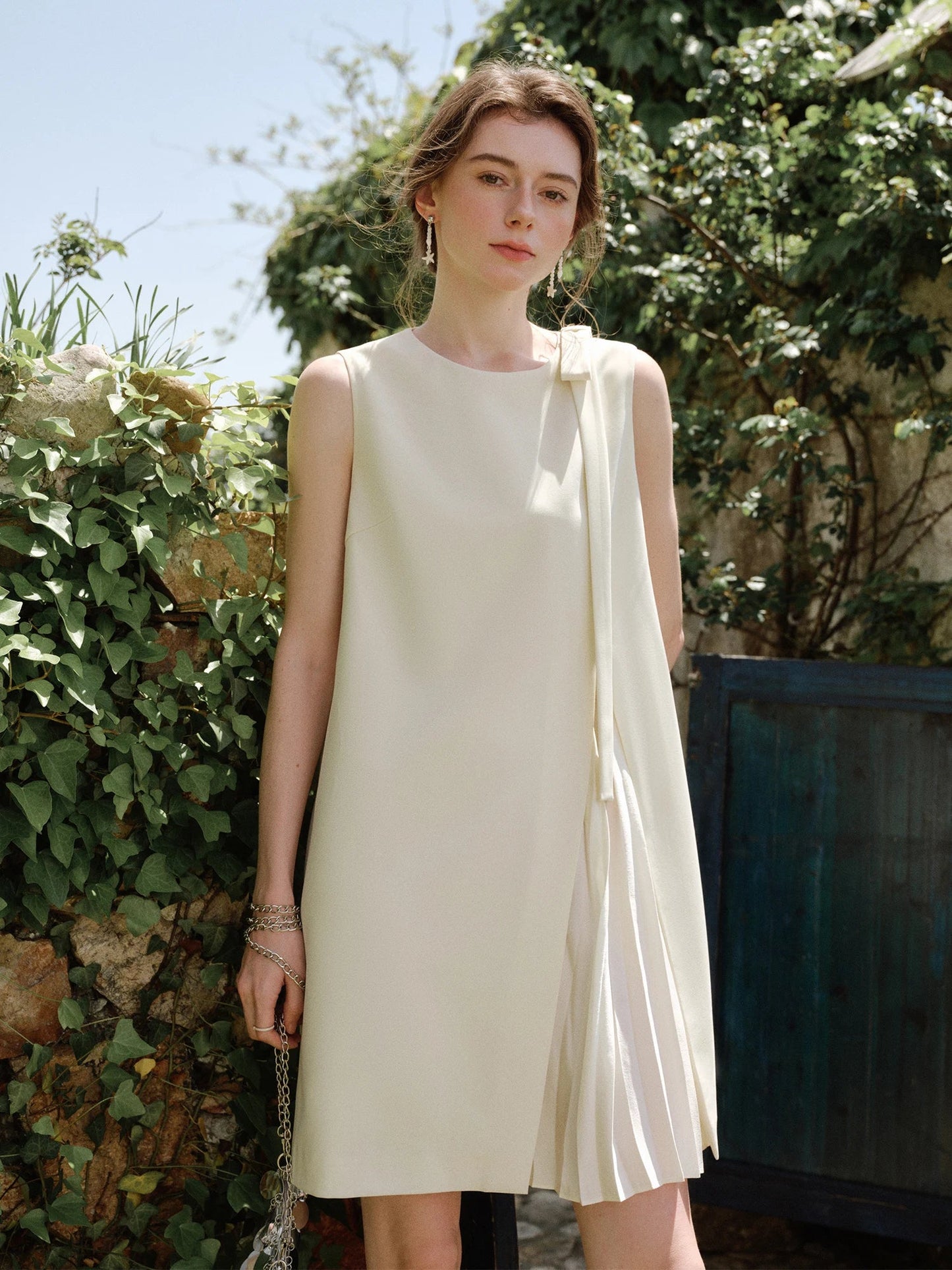 2025 Summer Petite Textured Pleated Dress - Artisan Bow Accents & Flared A-Line Silhouette for Casual Chic 25FS12622