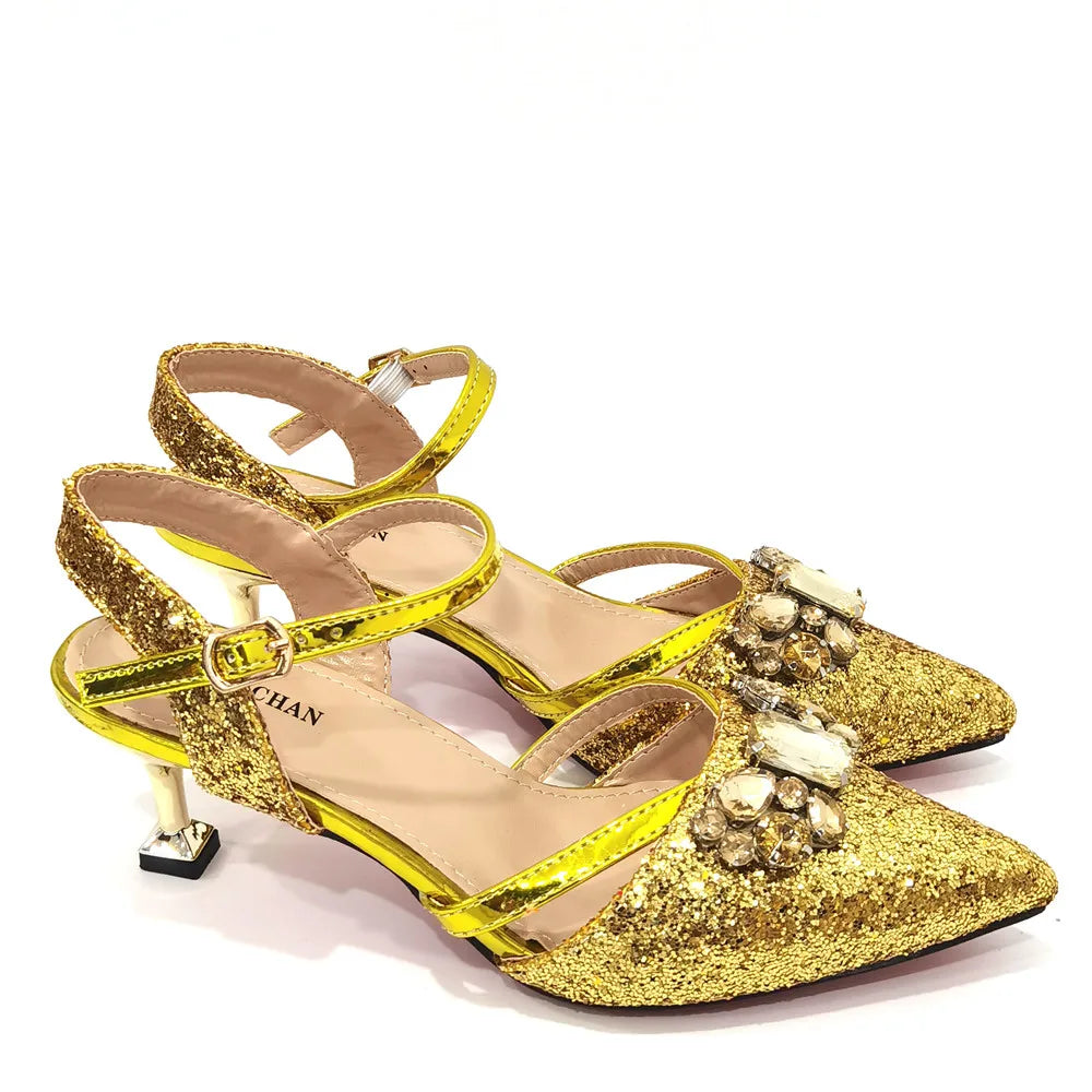 2022 Nigerian Fashionable Silver Color Peep Toe Shoes Matching Bag Set For Royal Ladies Wedding Party Sandal