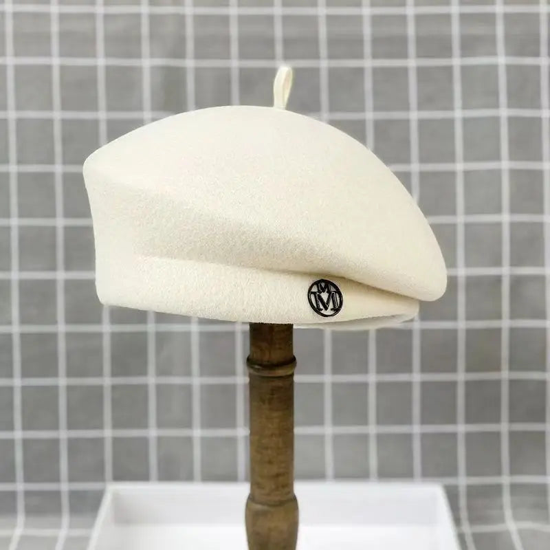 Classic Ladies Beret Hat Fancy Wool Felt Hat Warmer Winter Hat Cap White Black Women Fedora Hat Fascinator Pillbox Hat Formal