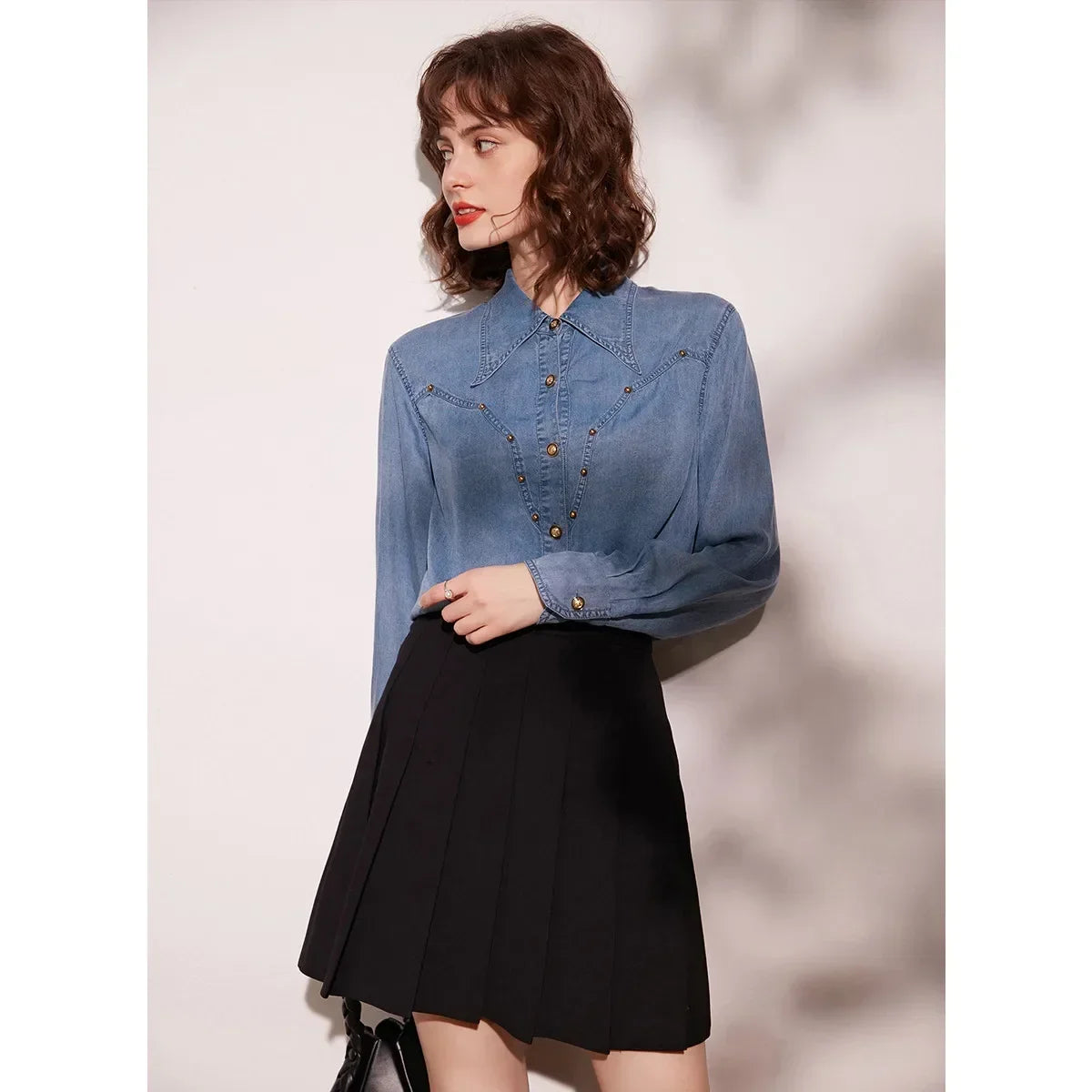 2024 Spring and Autumn Small Collar Wave Split Denim Shirt Fashion Rivet Decoration Long Sleeve Women's Shirt