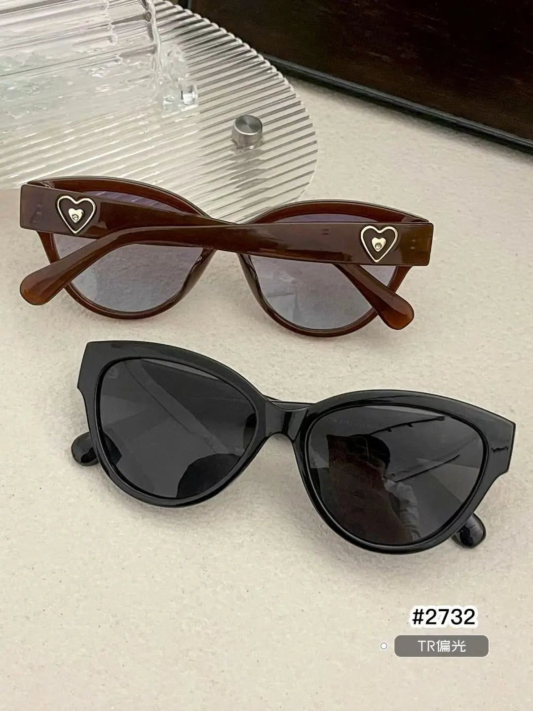 Retro TR Polarized Cat Eye Sunglasses for Women Heart Shape Metal Hinge Decoration Shades UV400 Protective Fashion Sun Glasses