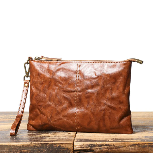 Timeless Vintage Leather Clutch Wallet - Luxurious Genuine Leather, Secure Zipper, Stylish Wristlet for Women