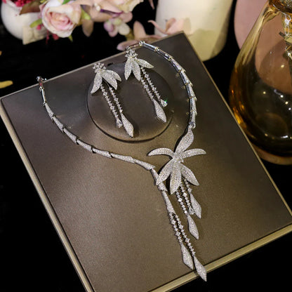 Luxury Wedding Party Zircon Flower Necklace Set Bridal Jewelry Women conjunto collar y pendientes conjuntos femininos elegantes