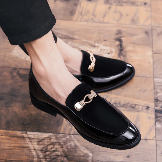 Lightweight Metal Trim Retro British Style Small Leather Shoes Pointed Leather Matching Color Slip-On Loafers for Men