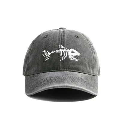 White fishbone printed baseball cap, vintage style, fashionable and versatile for both men and women