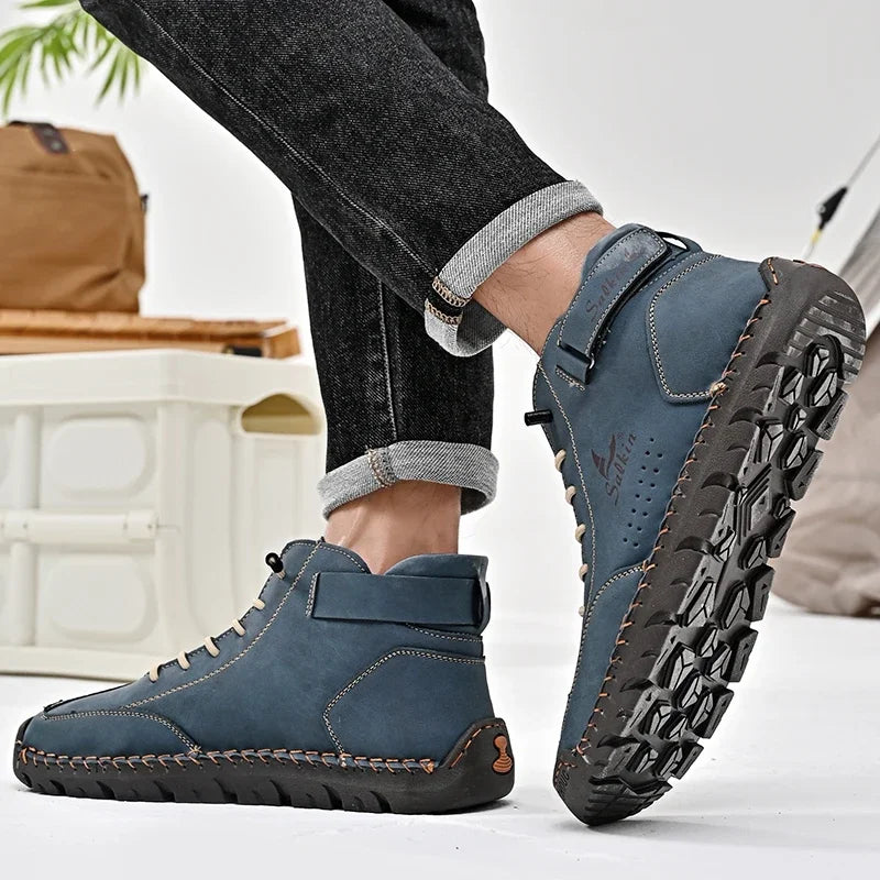 New 2024 Autumn Handmade Leather Men Boots Design Sneakers Man Breathable Casual Leather Shoes Men Ankle Boots Outdoor Boats