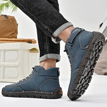 New 2024 Autumn Handmade Leather Men Boots Design Sneakers Man Breathable Casual Leather Shoes Men Ankle Boots Outdoor Boats
