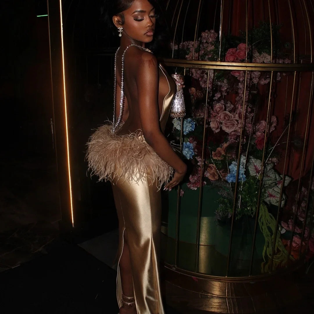 Sansa Customized Golden Halter Neck Prom Dresses Feathers فساتين للمناسبات الخاصة Mermaid Satin Floor-Length vestidos de festa