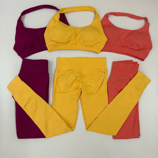 Yoga Leggings Set Women Seamless Yoga Set High Waist Scrunch Butt Legging With Halter Sports Bra Workout Gym Suit