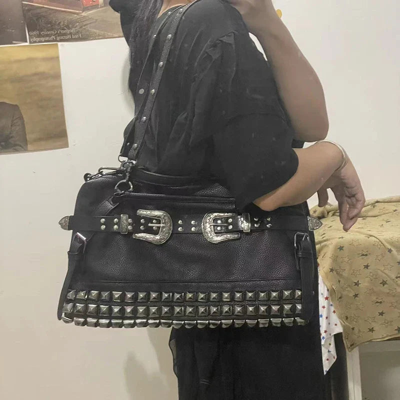 Spice Girl Carved Leather Buckle Bag Large Capacity PU Fashion Rivet Cool Handbags Oblique Straddle Portable Punk Tote Bags