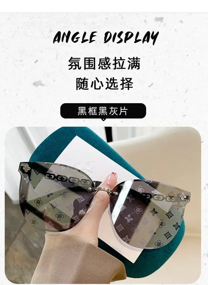 2025 New Fashion Luxury Brand Design Cat Eye Rimless Sunglasses Women Travel Sun Glasses Ladies Eyewear Shade UV400 Gafas De Sol