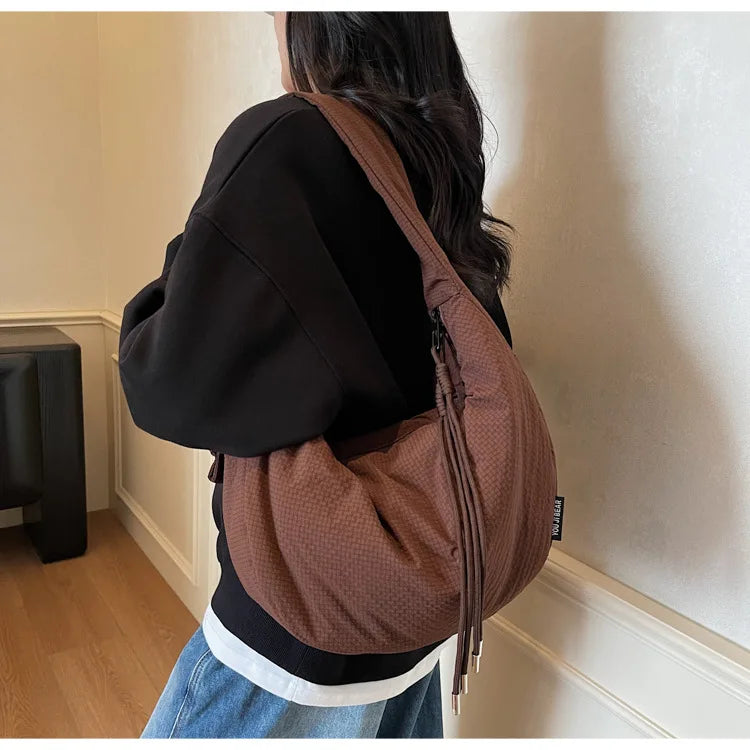 New Comfortable and Versatile Texture Hobo Bags Women Crossbody Bags Large Capacity Lightweight Casual Storage Bags Fashionable