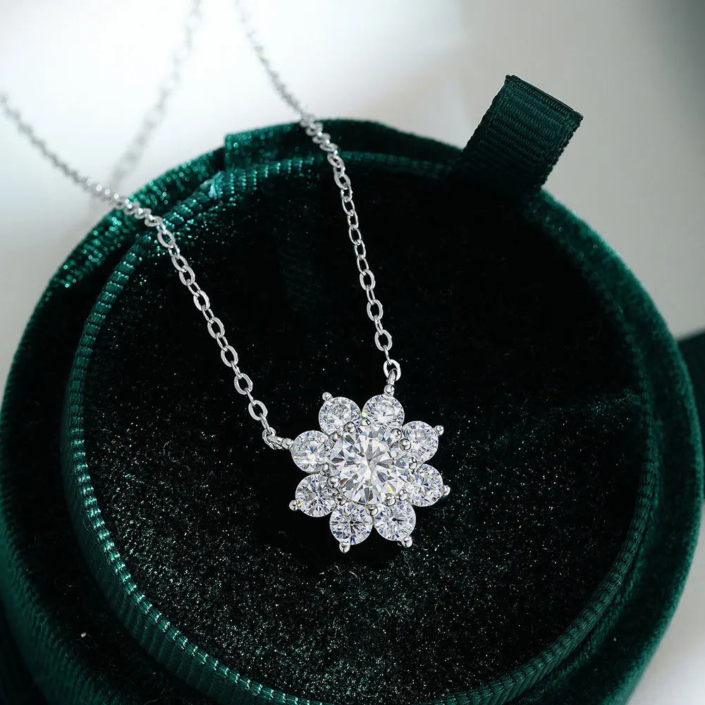 Moissanite Necklace Flower Pandent GRA Certified s925 Sterling Silver Plated 18k White Gold Fashion Necklaces for Women