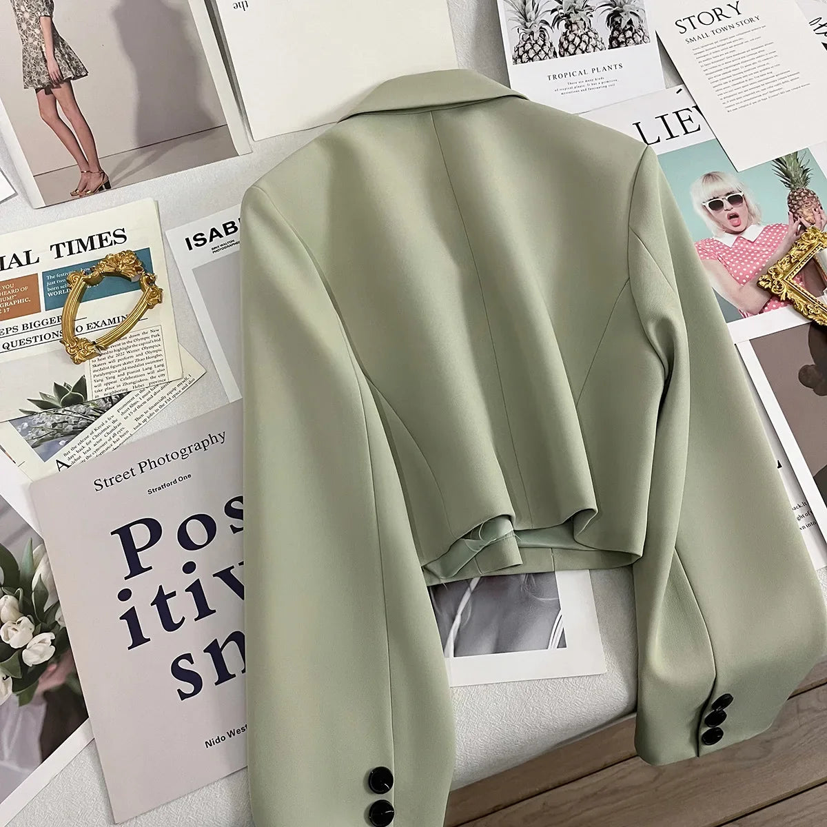 Autumn Solid Color Cropped Suit Jacket for Women Turn Down Collar Single Button Blazer Female Casual Office Lady Blazers Coat