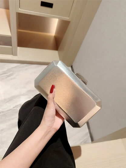European and American Fashionable Dinner Bag Metal Buckle Clutch Bag Square Box Bag Crossbody Chain Bag Evening Bag Dress Bag