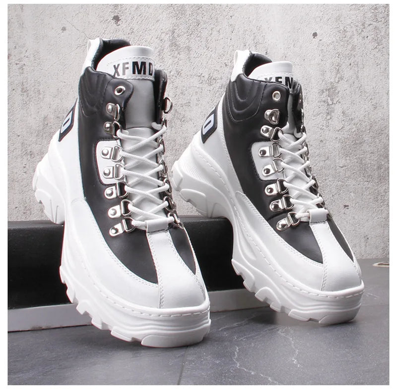 White High Top Board Boots for Men Thick Soled Men Boots with Elevated Height Inside Outdoor Casual Versatile High-top Shoes