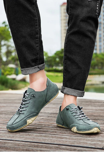 Men's shoes four season new plus size casual shoes fashion low-top soft sole breathable outdoor shoes men's sports walking shoes