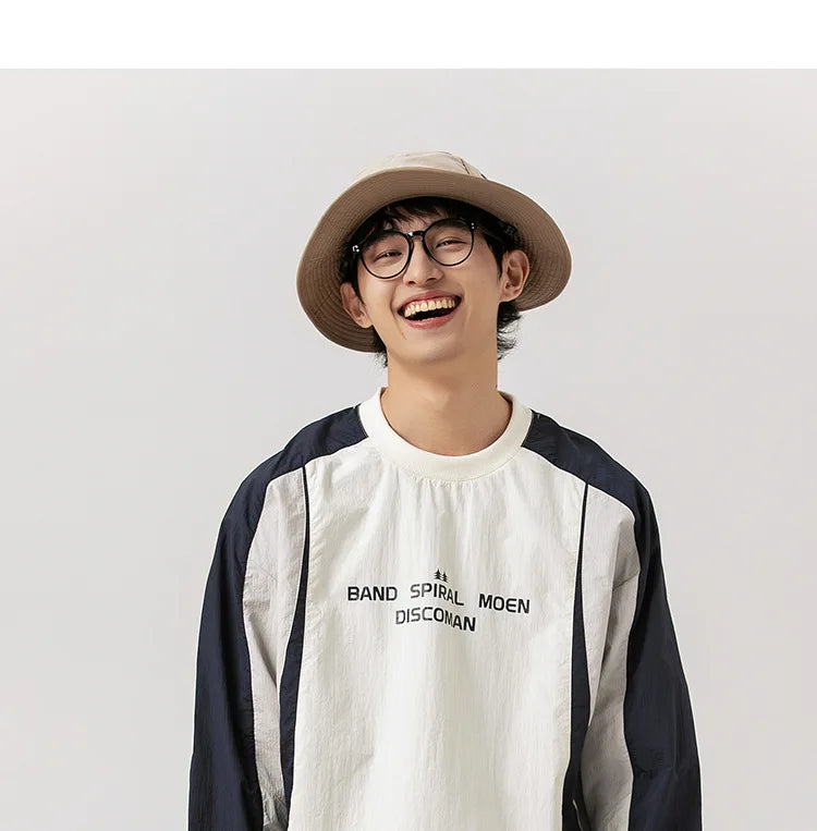 Japanese-inspired Color-blocked Crew Neck Sweatshirt with Patchwork Design: Men's Spring/Autumn Outdoor Leisure
