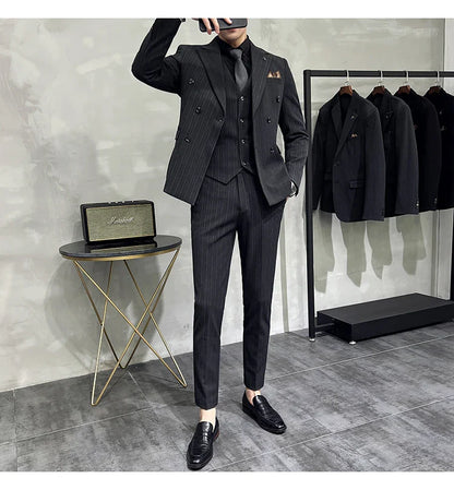 2025 High-quality Korean Version Slim-fit Business (Suit + Vest + Trousers) Striped Double-breasted Suit Three-piece Set