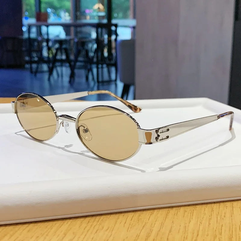 Retro Small Oval Metal Frame Women Sunglasses UV400 Thin Full Rim Men Punk Sun Glasses Vintage Shades Lentes De Sol Mujer