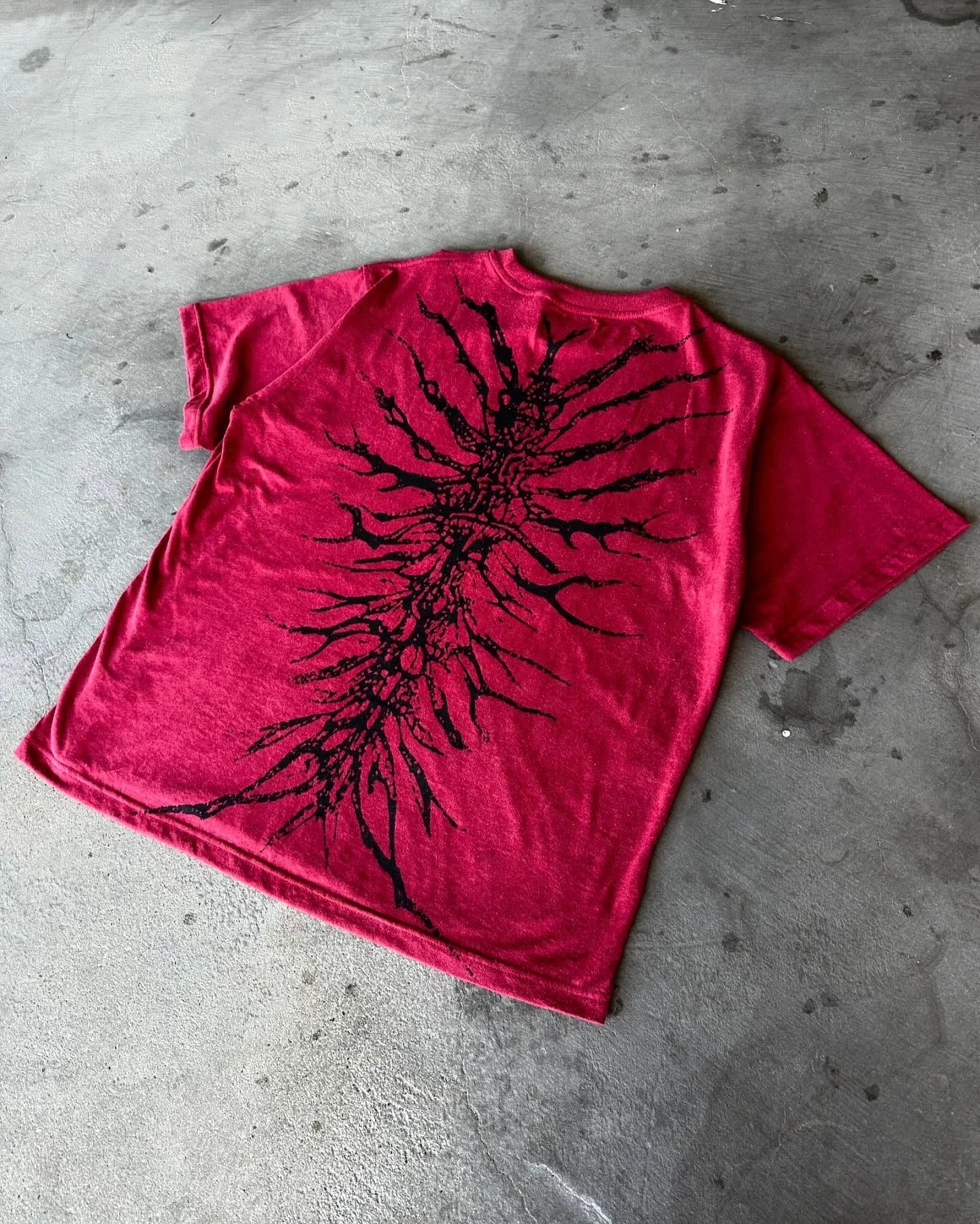 Y2K Nematode Phantom Thread Printing Long Sleeve T Shirt Loose and Heavy Style Old Washed Gothic Retro Street Fashion Top